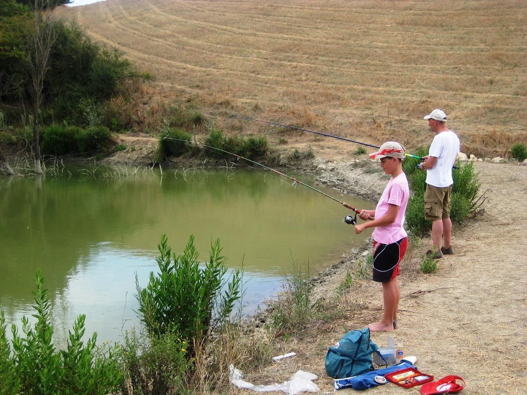 Agriturismo Eco-Bio Belmonte Vacanze モンタイオーネ エクステリア 写真